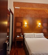 Maroa Hotel
