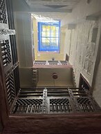 Juna Mahal