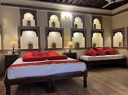 Juna Mahal