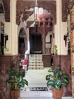 Juna Mahal