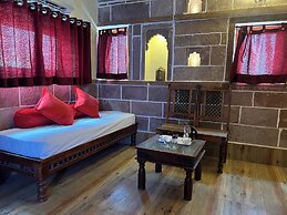 Juna Mahal