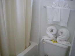 Best Time Inn Hotel - Car Rental
