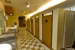 Holiday Spa Hotel