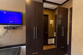 Holiday Spa Hotel