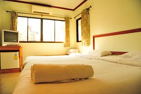 Magic House Hostel