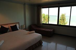 Magic House Hostel