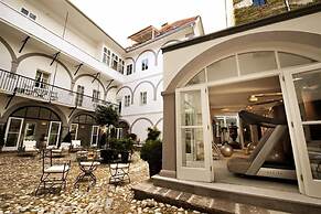 Antiq Palace Residences