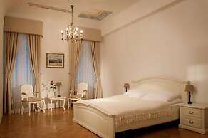 Antiq Palace Residences