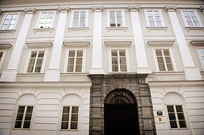 Antiq Palace Residences