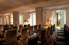 Antiq Palace Residences