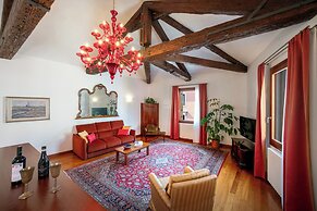 Palazzo San Luca
