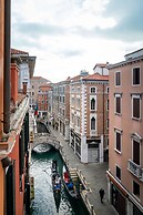 Palazzo San Luca