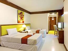 Silom Avenue Inn