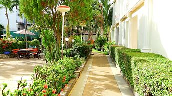 Romeo Palace