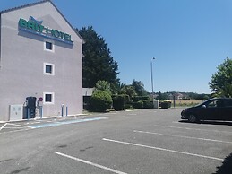 Brit Hotel Confort Pau Lons
