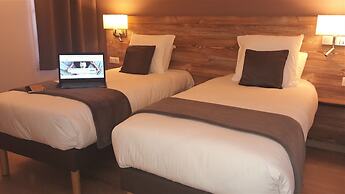 Brit Hotel Confort Pau Lons