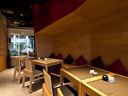 The Now Hotel