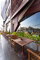 The Now Hotel