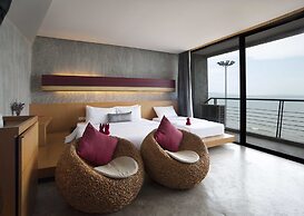 The Now Hotel