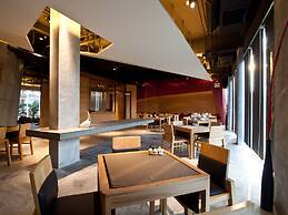 The Now Hotel