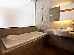 The Now Hotel
