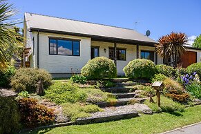 Criffel Peak View B&B and Apartment