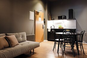 Rey Apartments