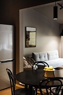Rey Apartments
