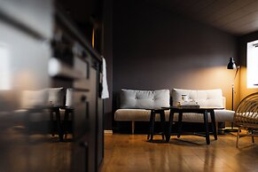 Rey Apartments