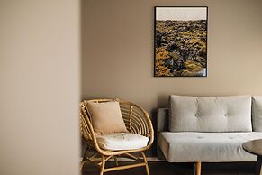 Rey Apartments