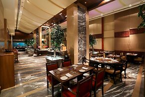 Radisson Blu Hotel Chennai City Centre