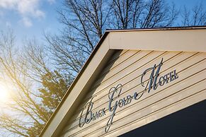 Black Gold Motel