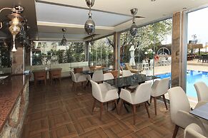 Green Peace Hotel