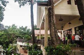 Chang Cliff Resort