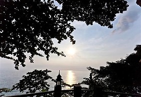 Chang Cliff Resort