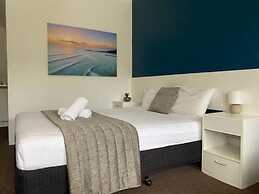 Blue Pelican Motel