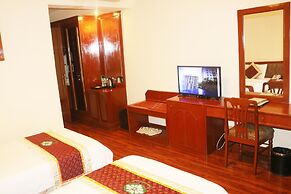Central Hotel