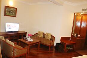 Central Hotel