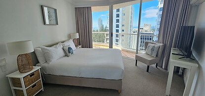 Broadbeach Holiday Apartments, Store 19