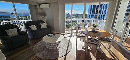 Broadbeach Holiday Apartments, Store 19