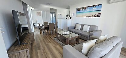 Broadbeach Holiday Apartments, Store 19
