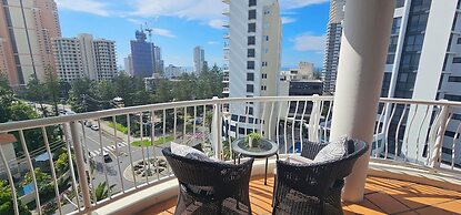 Broadbeach Holiday Apartments, Store 19
