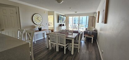 Broadbeach Holiday Apartments, Store 19
