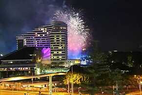 Broadbeach Holiday Apartments, Store 19