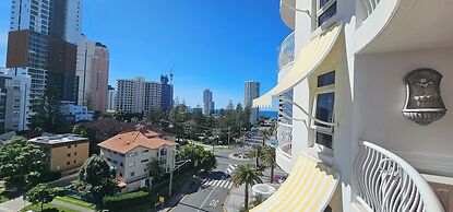 Broadbeach Holiday Apartments, Store 19