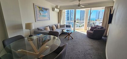 Broadbeach Holiday Apartments, Store 19