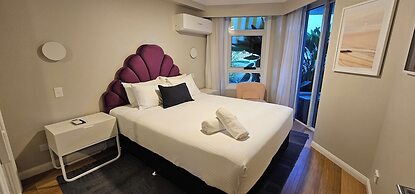 Broadbeach Holiday Apartments, Store 19