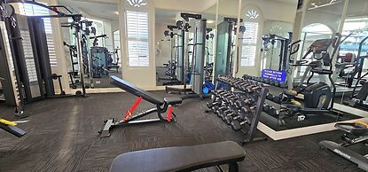 Broadbeach Holiday Apartments, Store 19