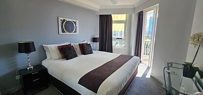 Broadbeach Holiday Apartments, Store 19