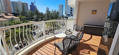 Broadbeach Holiday Apartments, Store 19